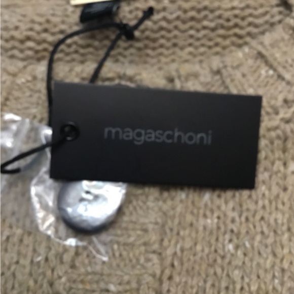 Magaschoni Tan and Black Patterned sweater - Picture 13 of 15